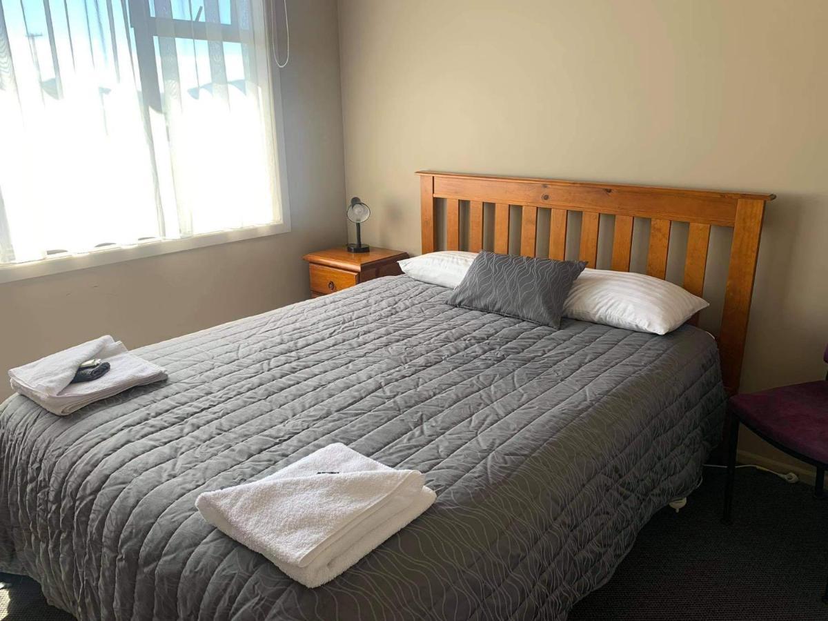 Catlins Inn Owaka Экстерьер фото