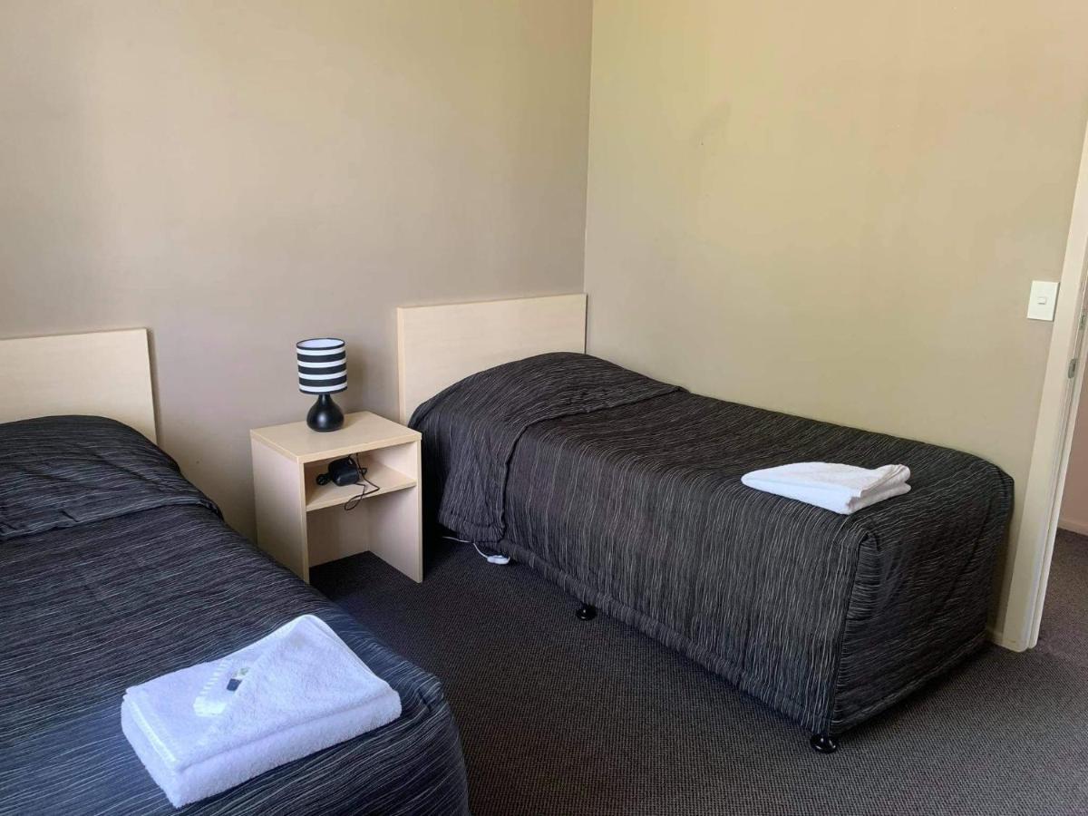 Catlins Inn Owaka Экстерьер фото