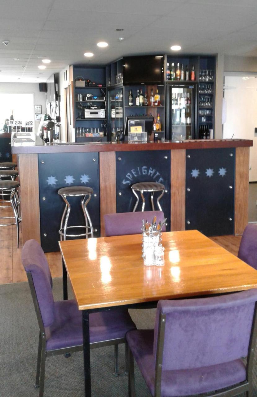 Catlins Inn Owaka Экстерьер фото